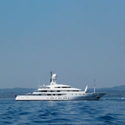 Private yatch
